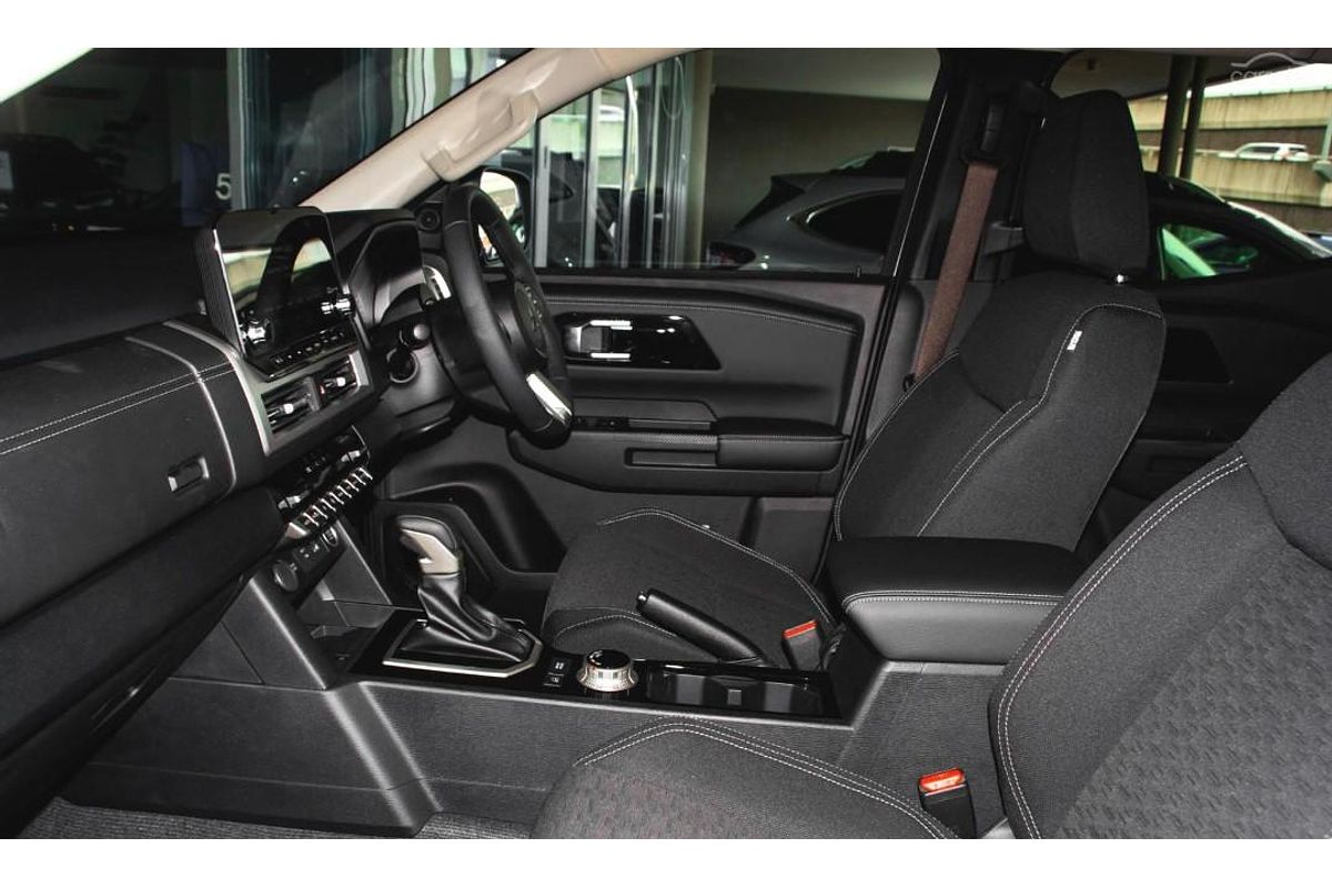 2024 Mitsubishi Triton GLS MV 4X4