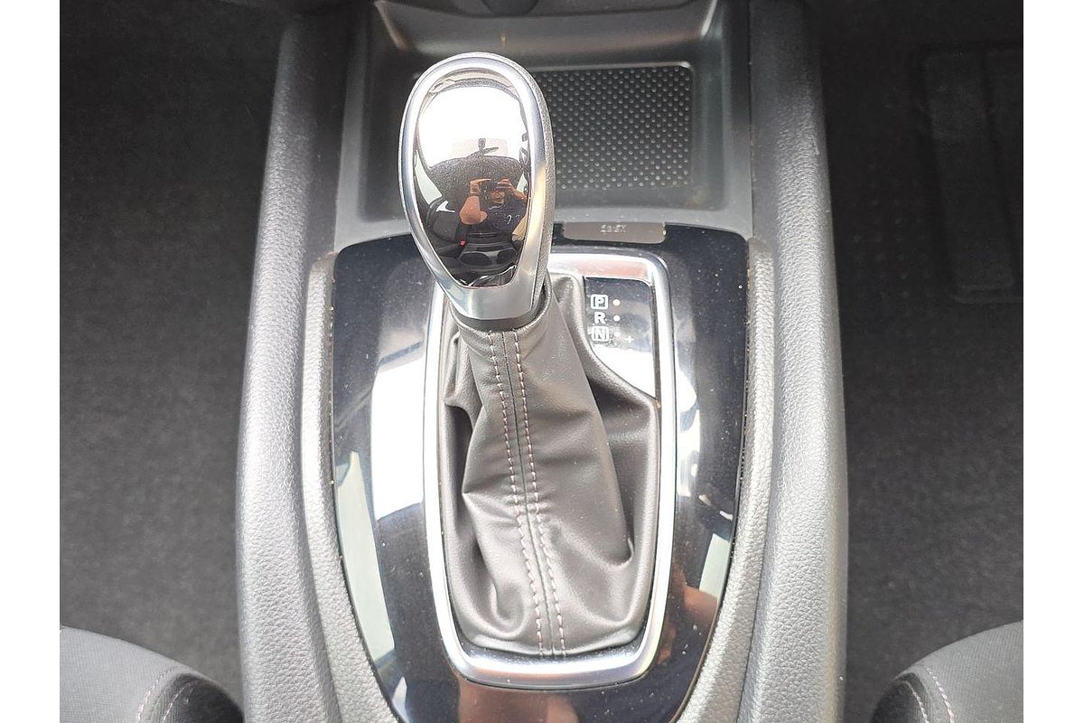 2022 Nissan X-TRAIL ST T32