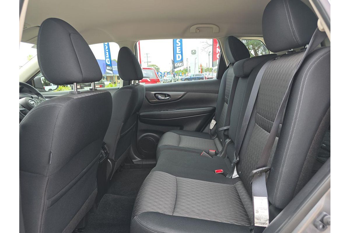 2022 Nissan X-TRAIL ST T32