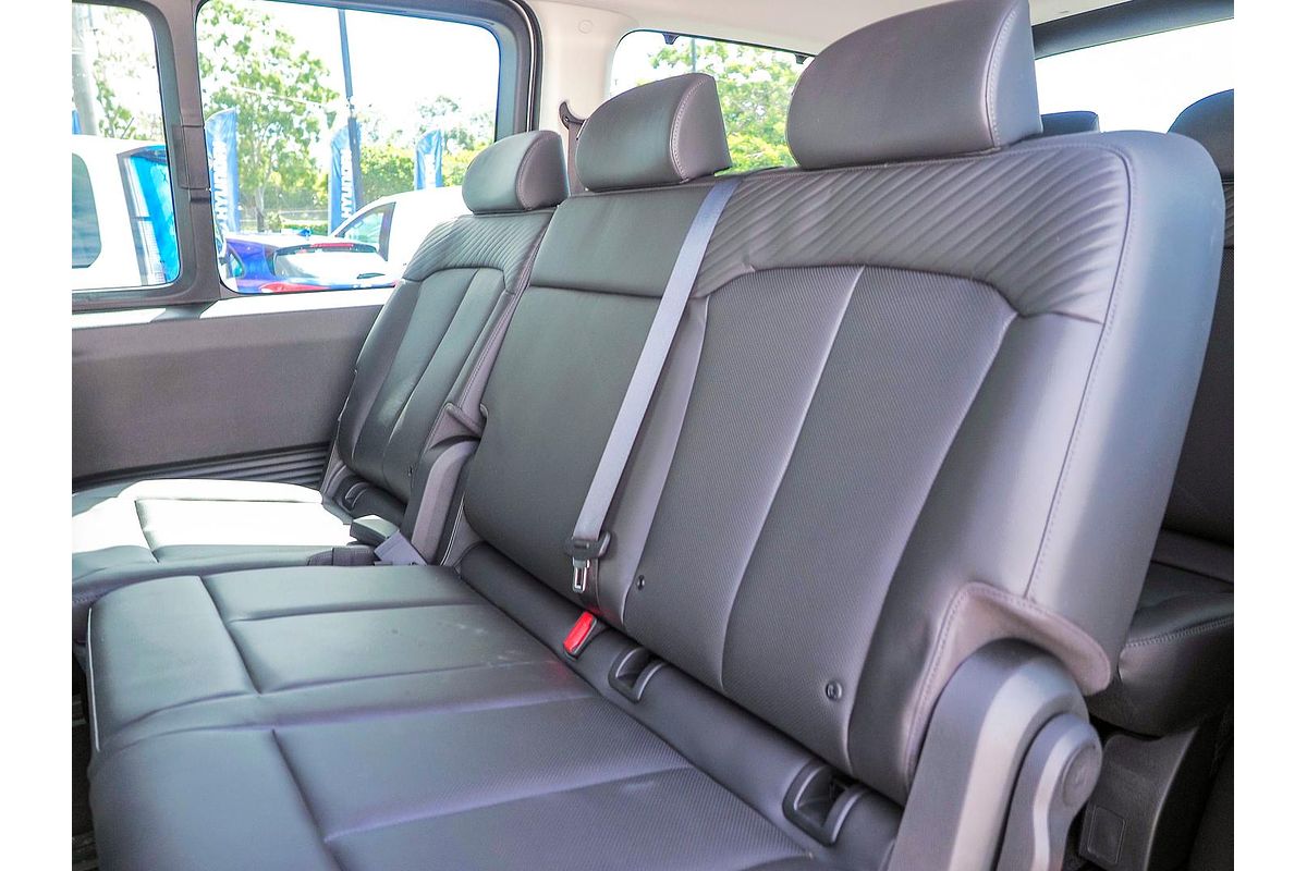 2024 Hyundai STARIA Highlander US4.V3
