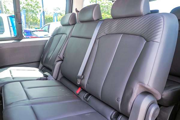 2024 Hyundai STARIA Highlander US4.V3