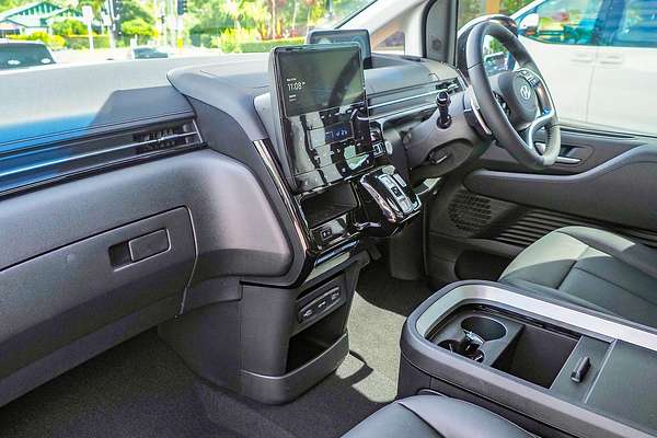 2024 Hyundai STARIA Highlander US4.V3