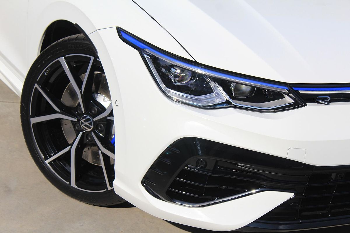 2024 Volkswagen Golf R 8