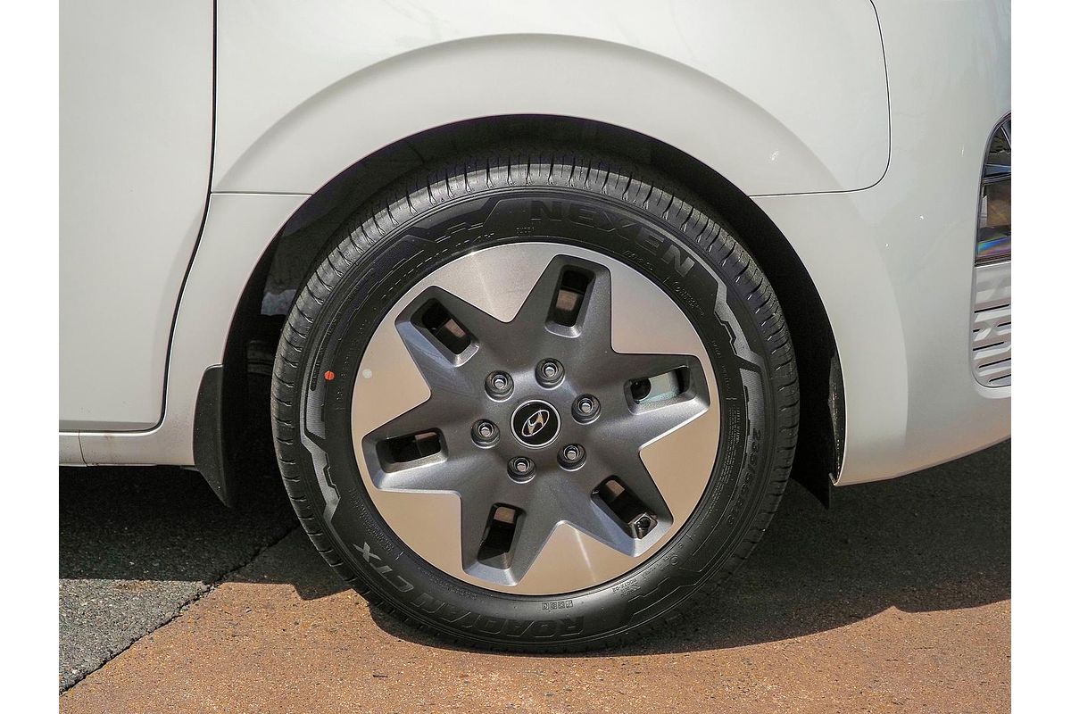 2024 Hyundai STARIA Highlander US4.V3