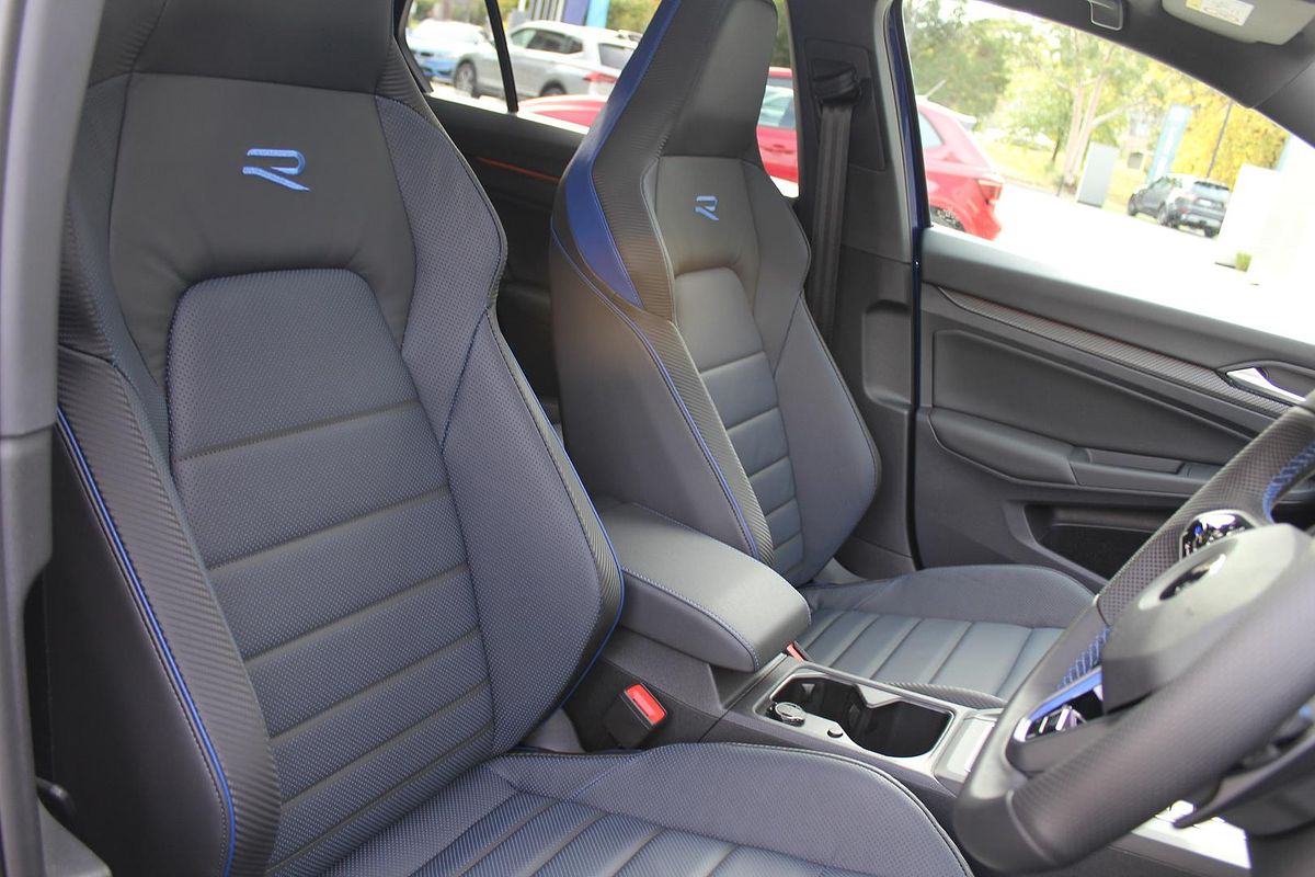 2024 Volkswagen Golf R 8