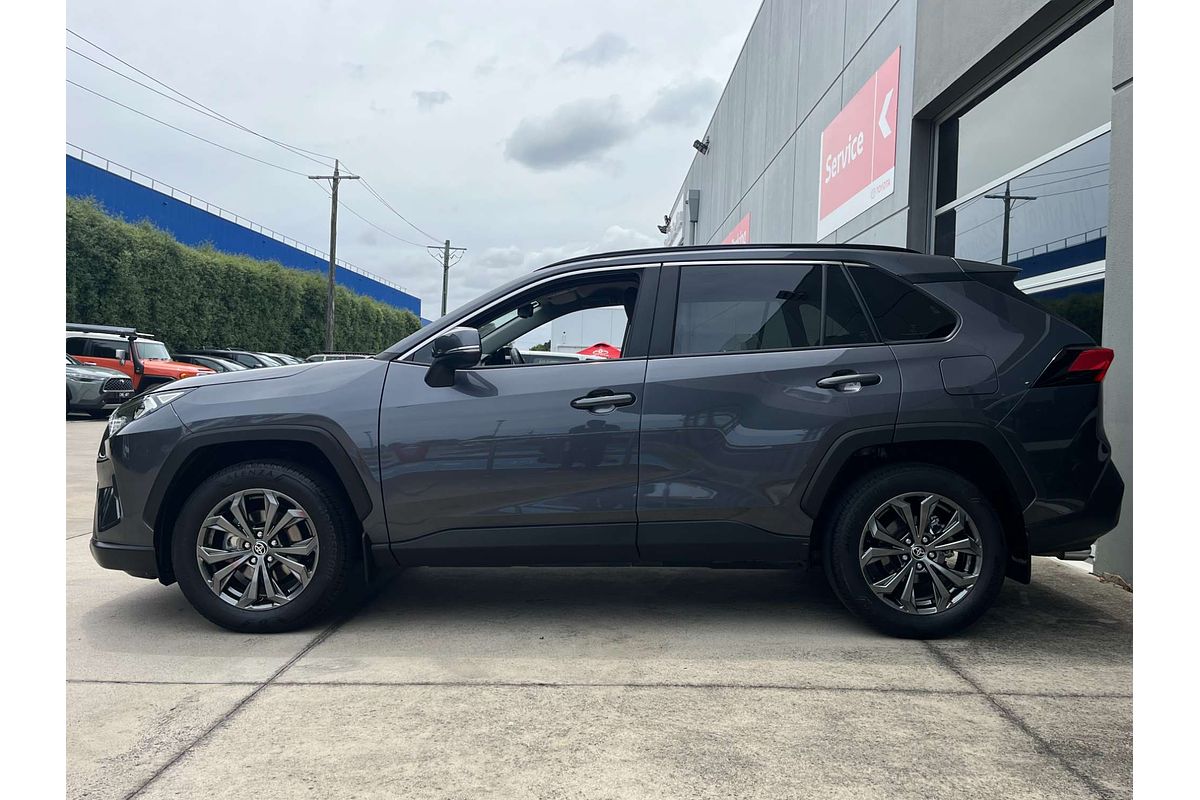 2022 Toyota RAV4 GXL MXAA52R