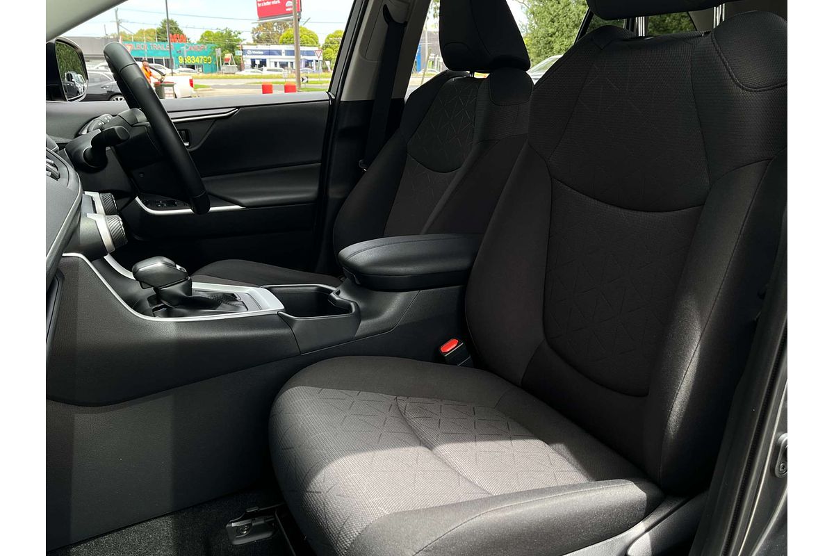 2022 Toyota RAV4 GXL MXAA52R