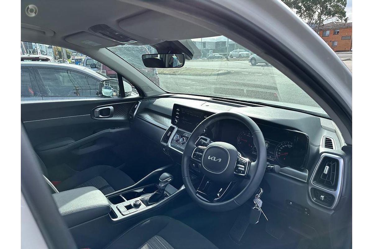 2022 Kia Sorento S MQ4