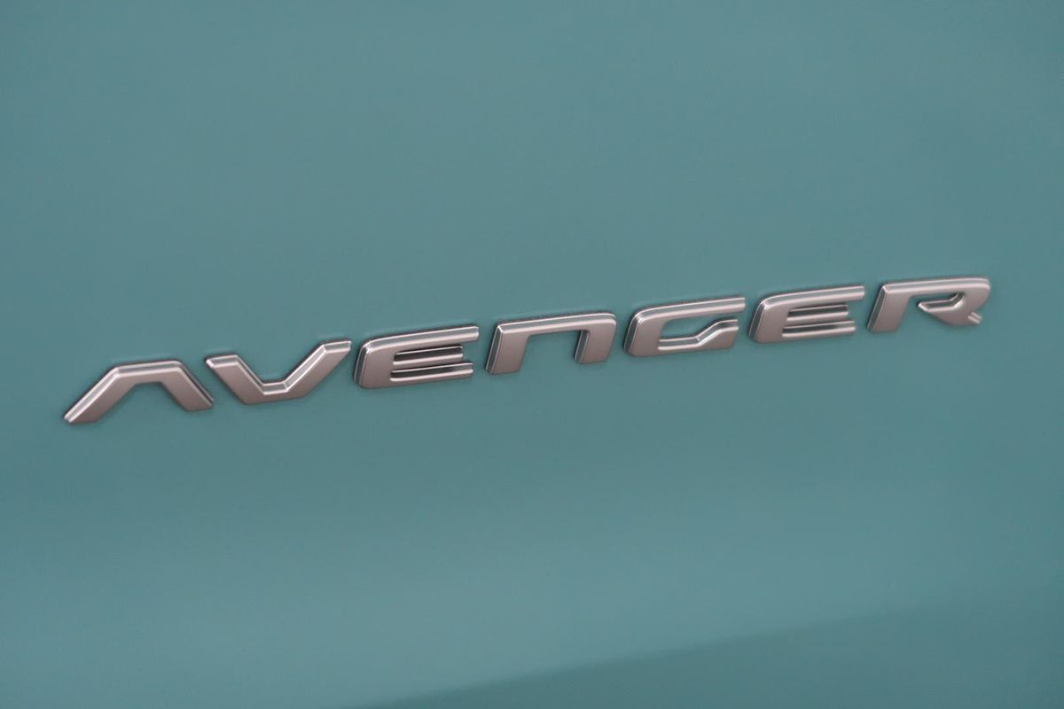 2024 Jeep Avenger Summit JJ