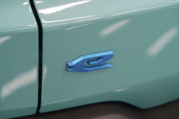 2024 Jeep Avenger Summit JJ