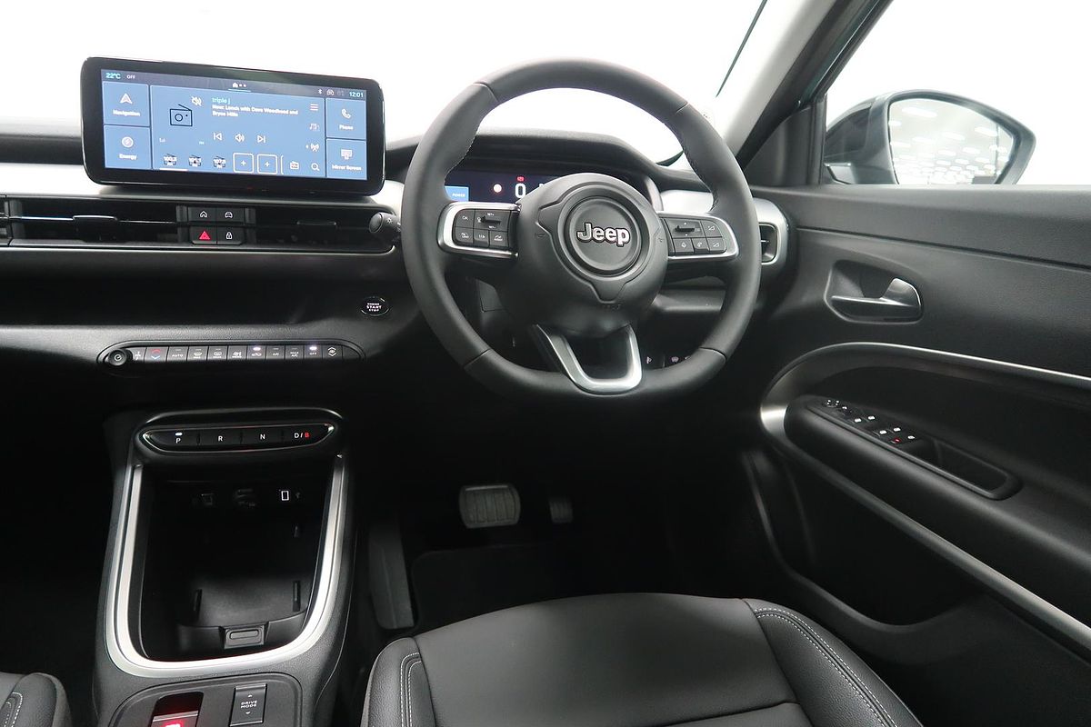 2024 Jeep Avenger Summit JJ