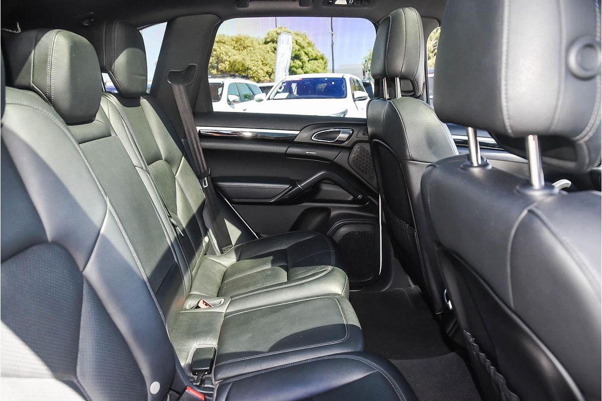 2016 Porsche Cayenne Diesel 92A