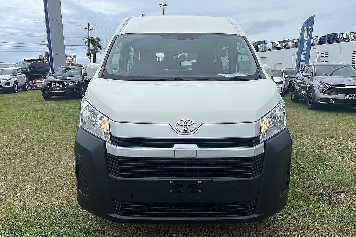 2020 Toyota Hiace Commuter GDH322R