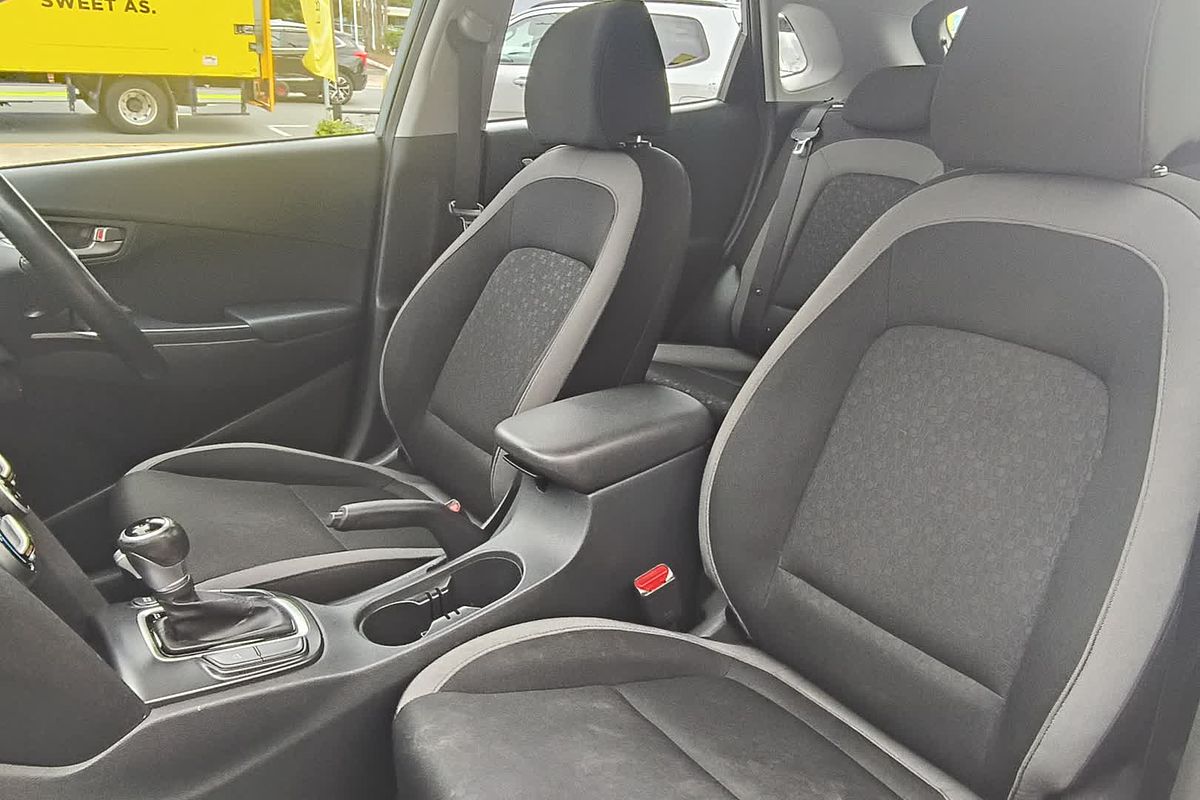 2017 Hyundai Kona Active OS