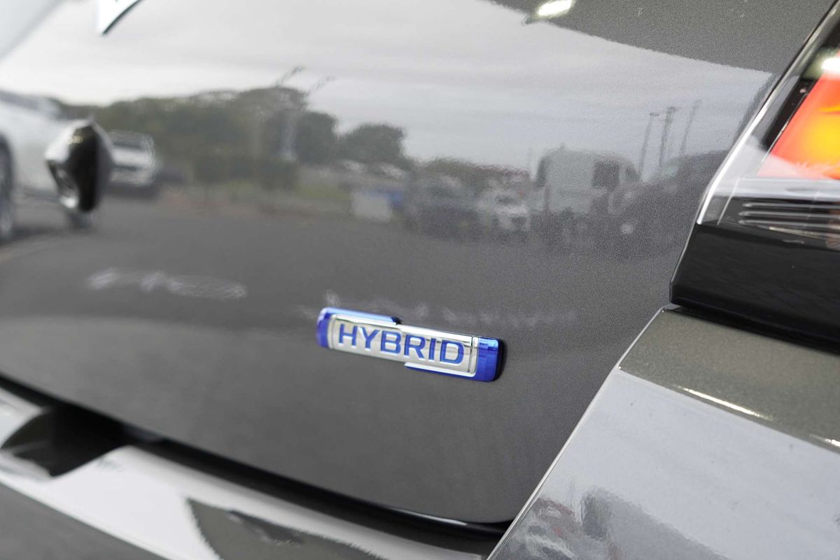2024 Suzuki Swift Hybrid UZ