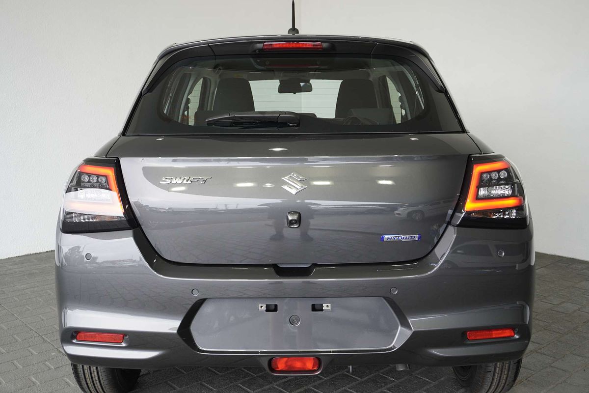 2024 Suzuki Swift Hybrid UZ