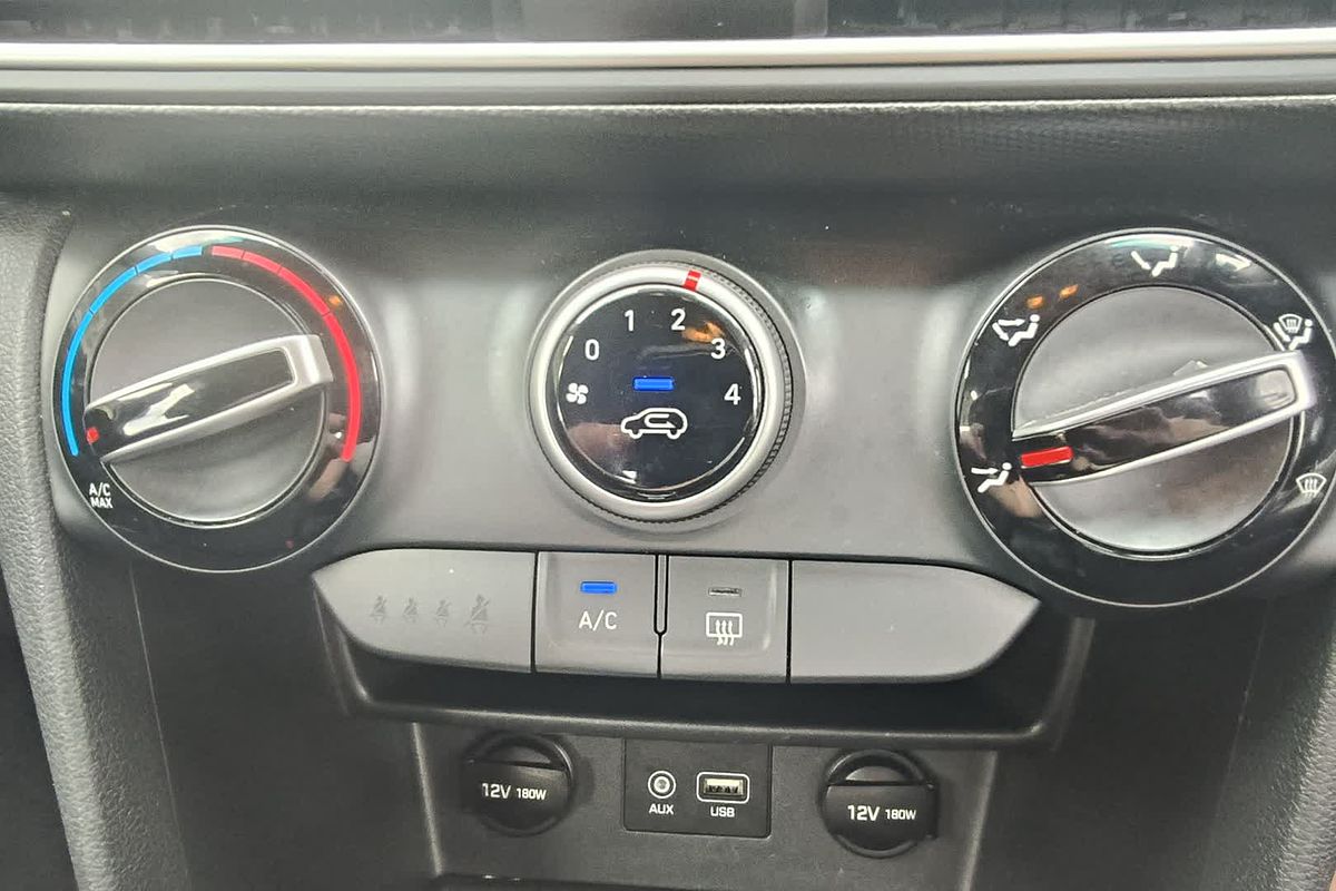 2017 Hyundai Kona Active OS