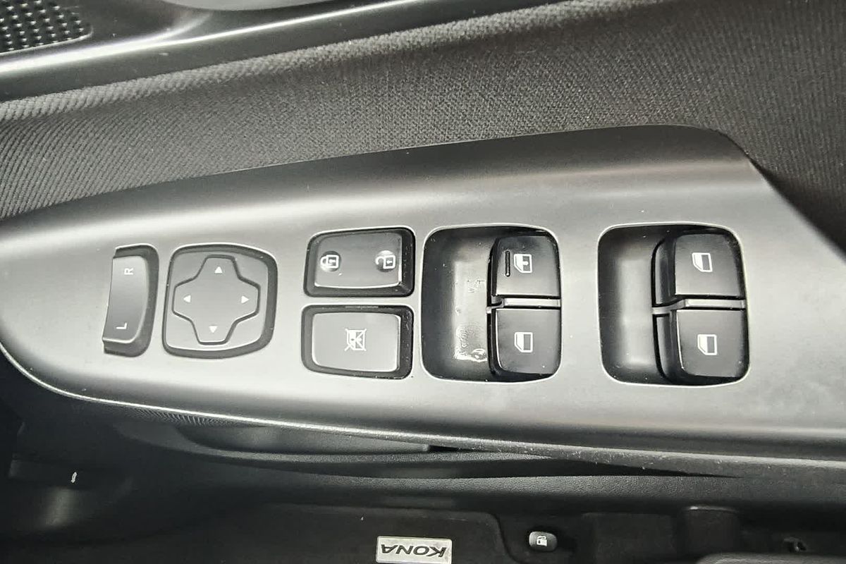 2017 Hyundai Kona Active OS