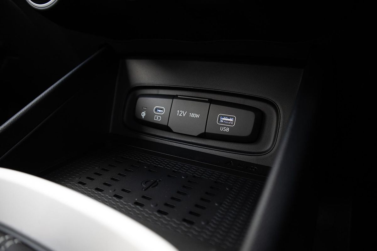 2024 Hyundai Venue Active QX.V5