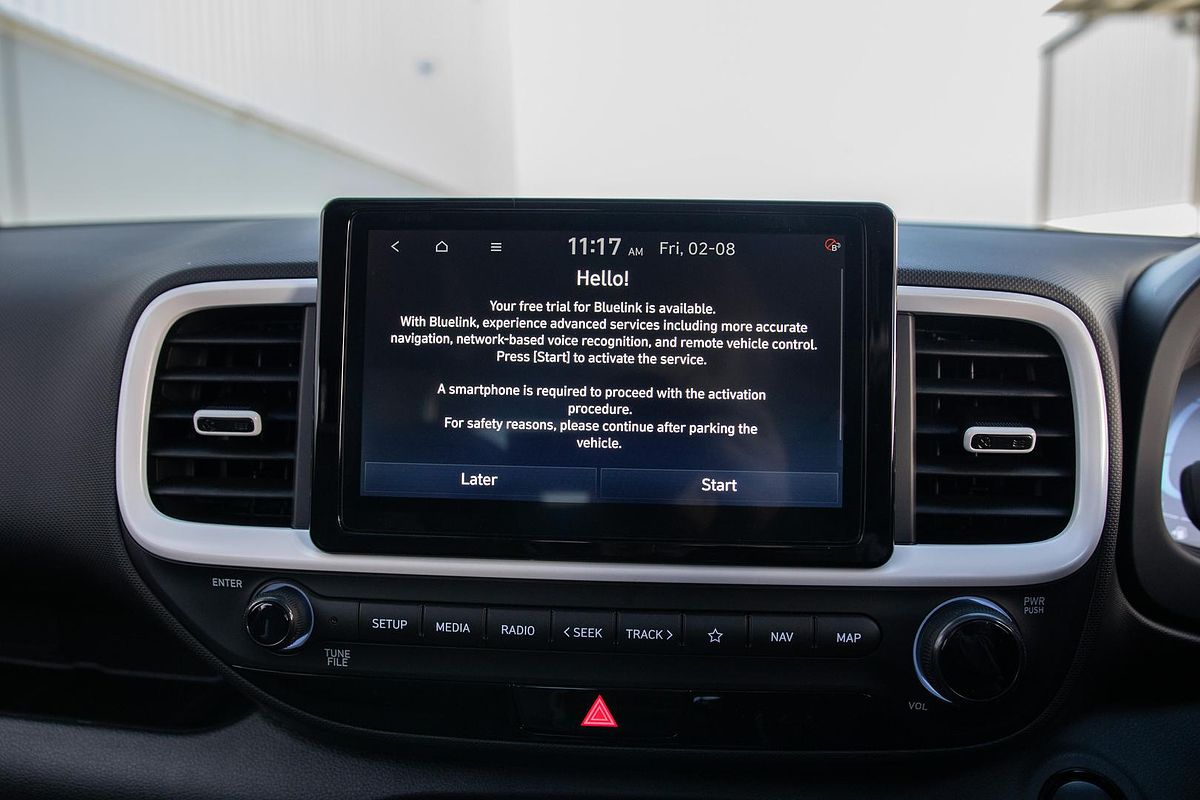 2024 Hyundai Venue Elite QX.V5