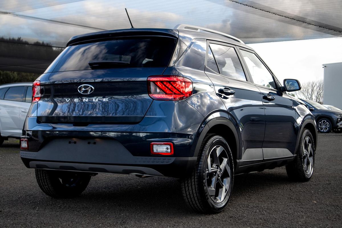 2024 Hyundai Venue Elite QX.V5