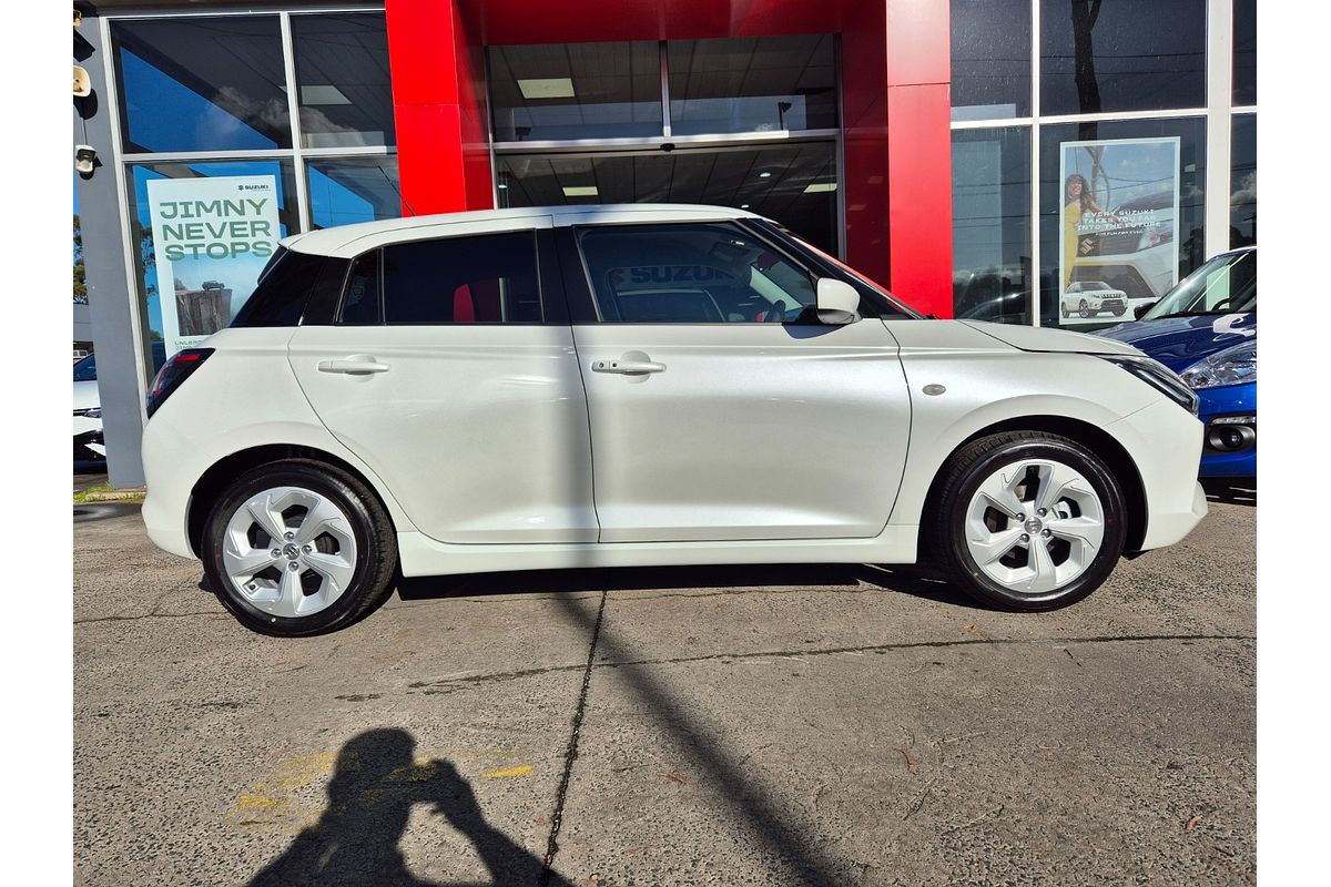 2024 Suzuki Swift Hybrid Plus UZ