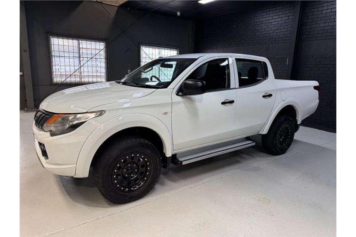 2016 Mitsubishi Triton GLX MQ 4X4