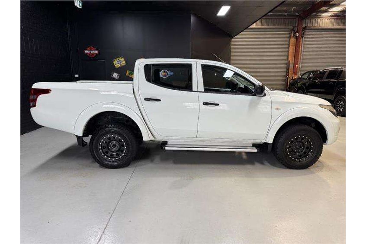 2016 Mitsubishi Triton GLX MQ 4X4