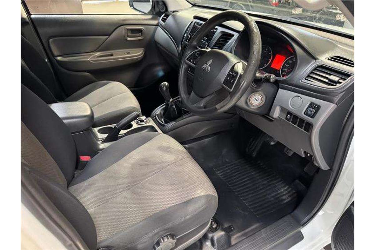 2016 Mitsubishi Triton GLX MQ 4X4