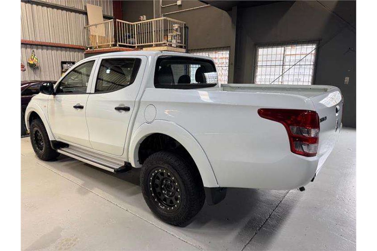 2016 Mitsubishi Triton GLX MQ 4X4