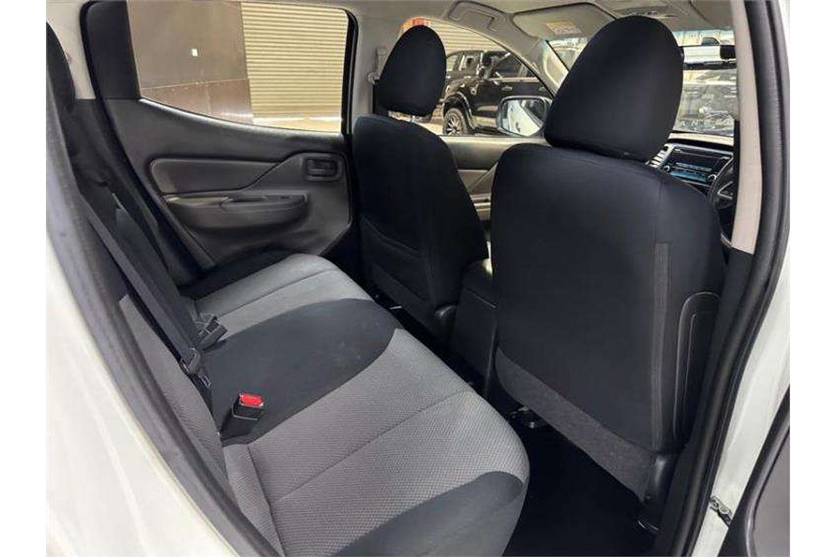 2016 Mitsubishi Triton GLX MQ 4X4