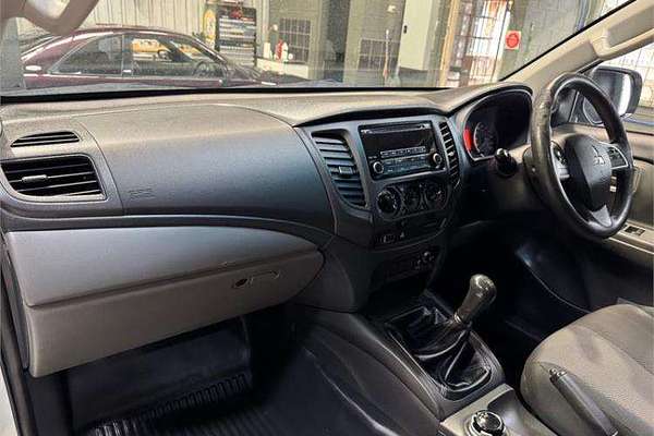 2016 Mitsubishi Triton GLX MQ 4X4