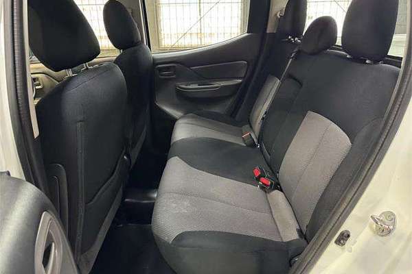 2016 Mitsubishi Triton GLX MQ 4X4