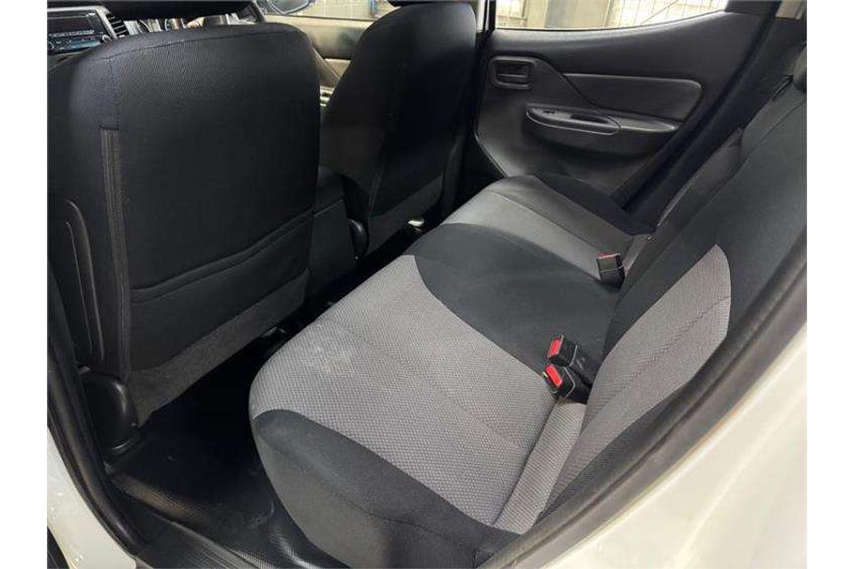 2016 Mitsubishi Triton GLX MQ 4X4