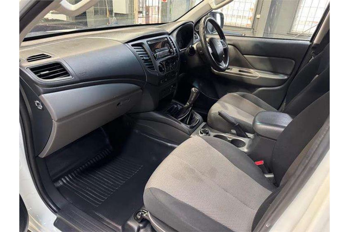 2016 Mitsubishi Triton GLX MQ 4X4