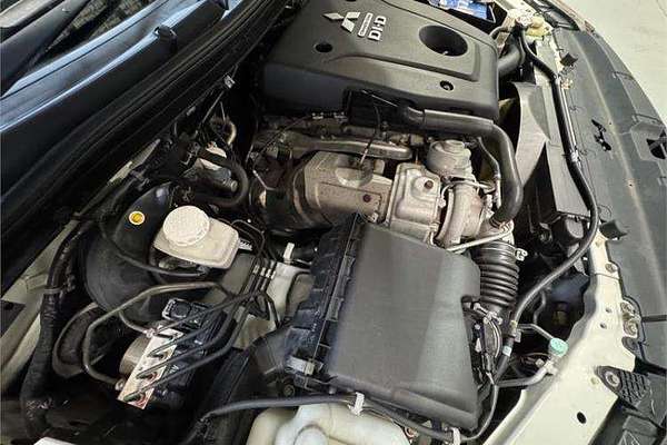 2016 Mitsubishi Triton GLX MQ 4X4