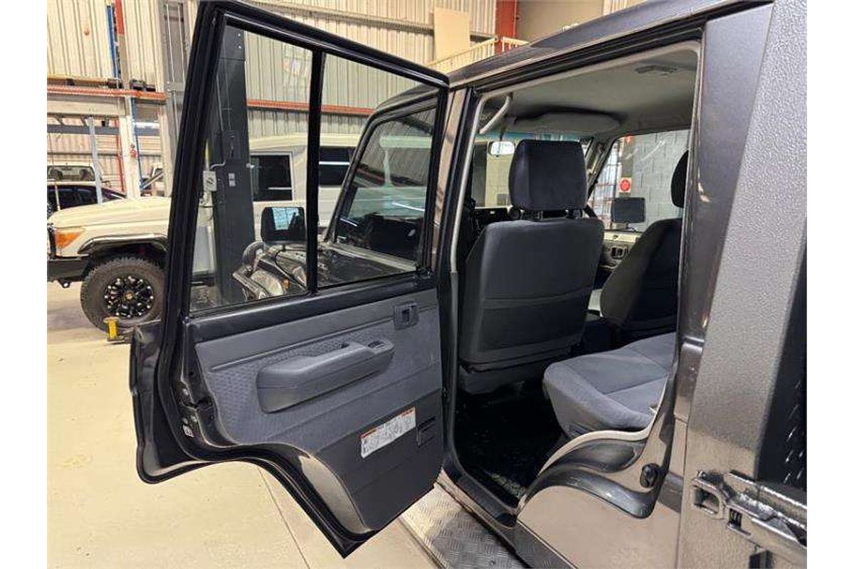 2017 Toyota Landcruiser GXL VDJ79R 4X4