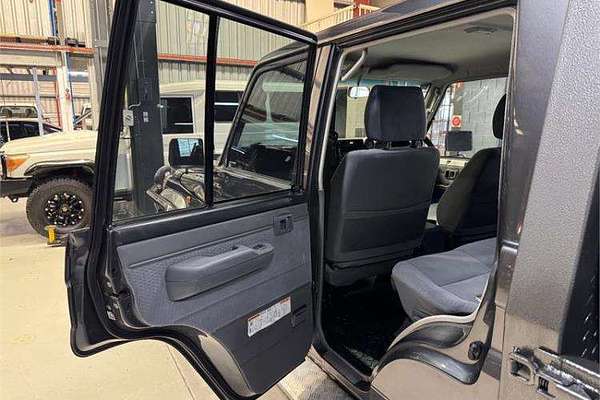 2017 Toyota Landcruiser GXL VDJ79R 4X4