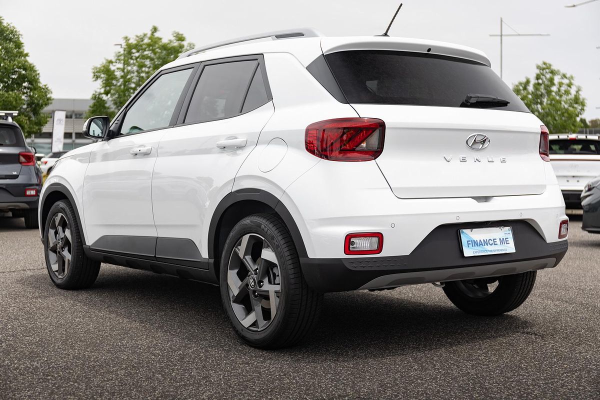 2024 Hyundai Venue Elite QX.V5