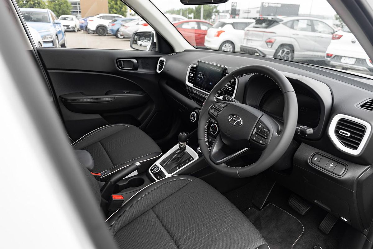 2024 Hyundai Venue Elite QX.V5