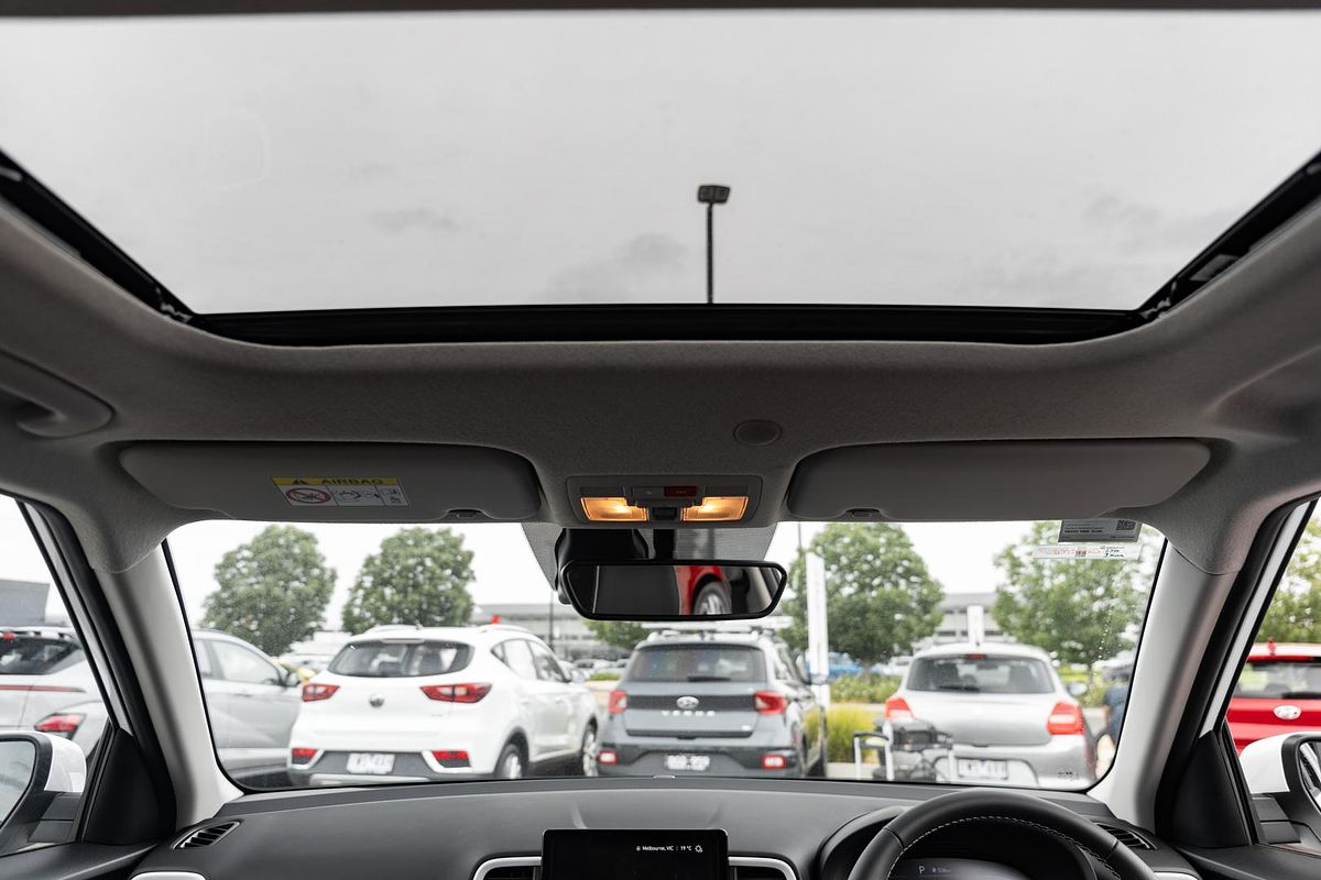 2024 Hyundai Venue Elite QX.V5