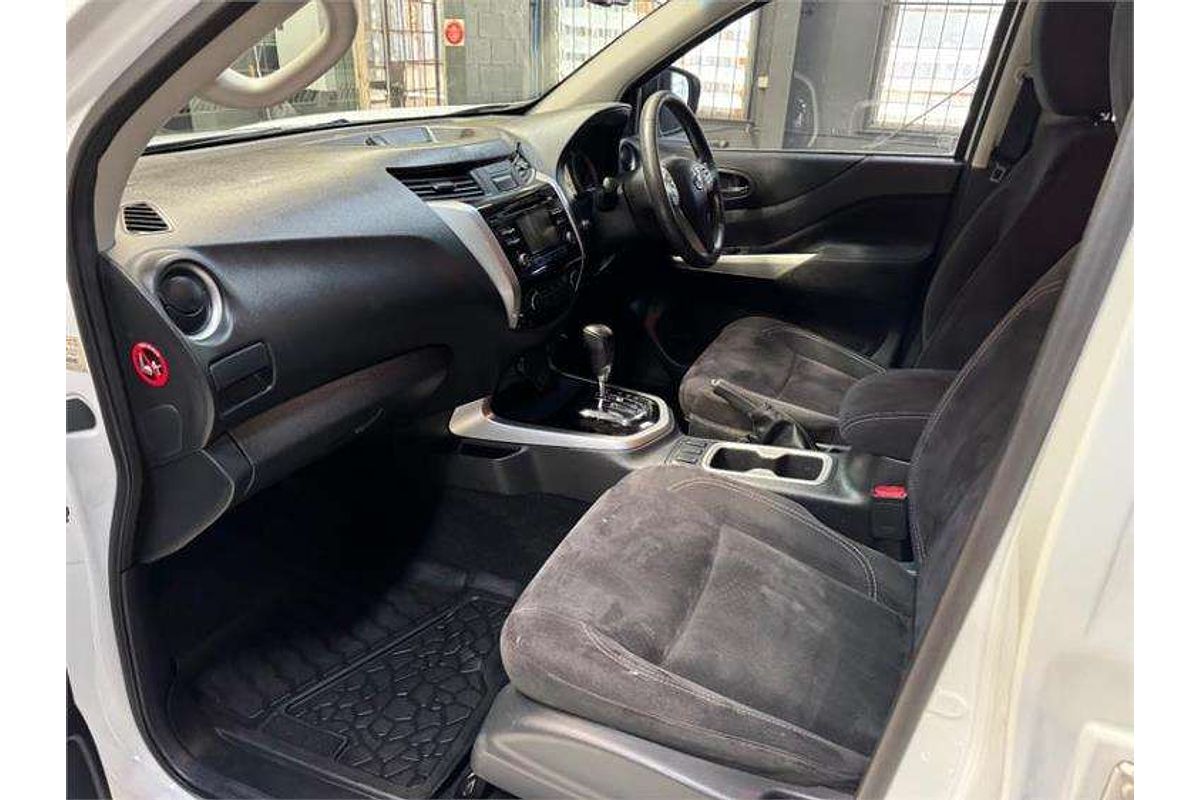 2015 Nissan Navara ST D23 4X4