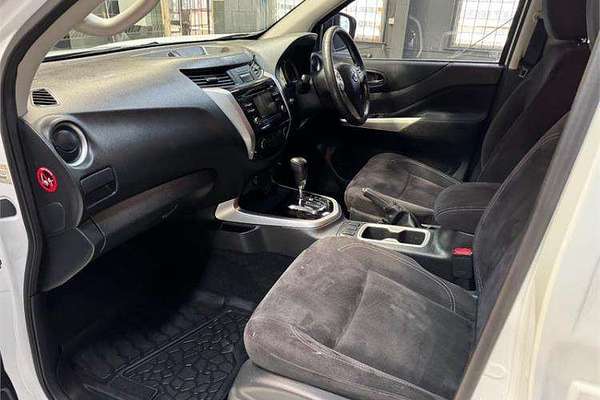 2015 Nissan Navara ST D23 4X4