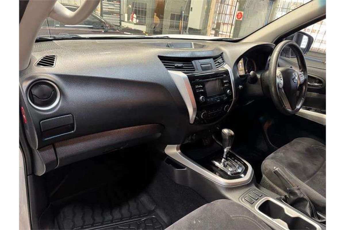 2015 Nissan Navara ST D23 4X4