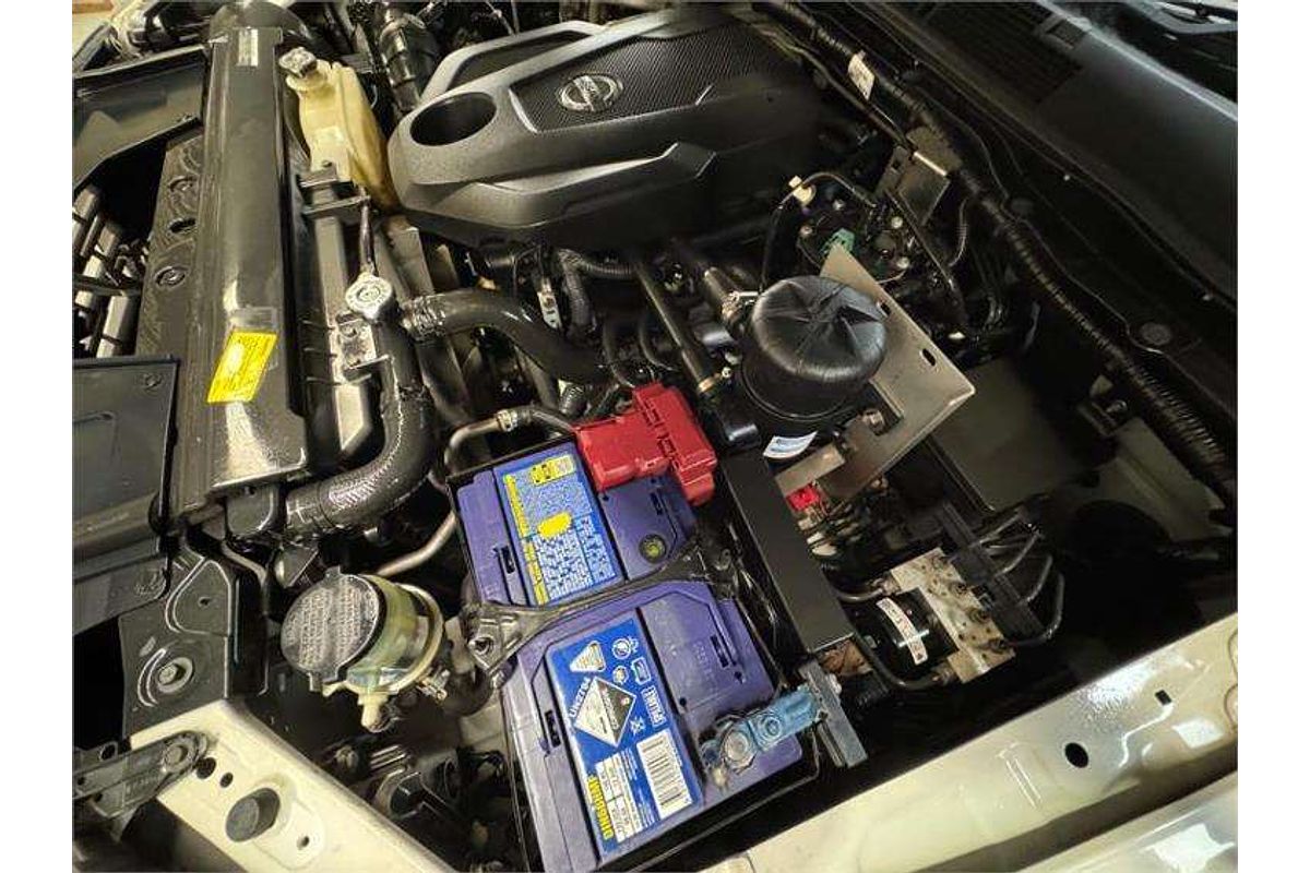 2015 Nissan Navara ST D23 4X4