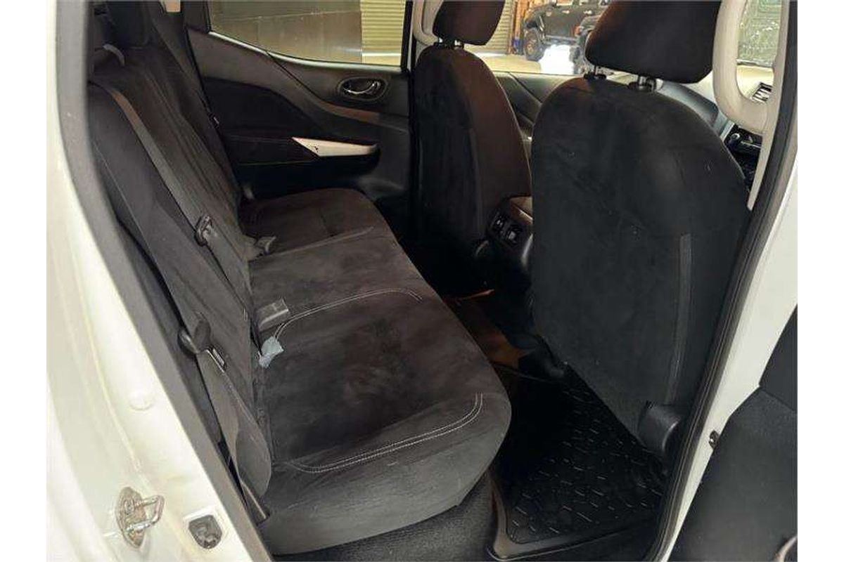 2015 Nissan Navara ST D23 4X4