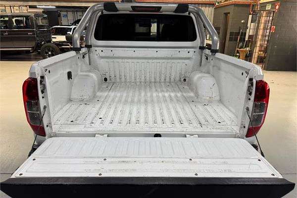 2015 Nissan Navara ST D23 4X4