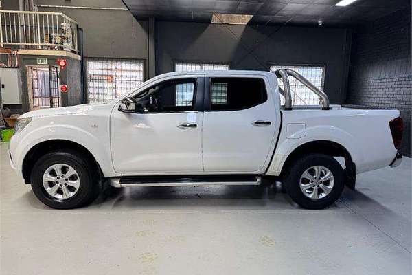 2015 Nissan Navara ST D23 4X4