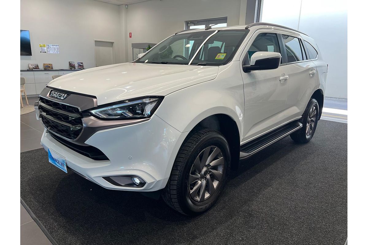 2024 Isuzu MU-X LS-U