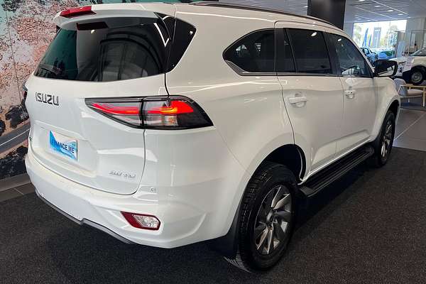 2024 Isuzu MU-X LS-U